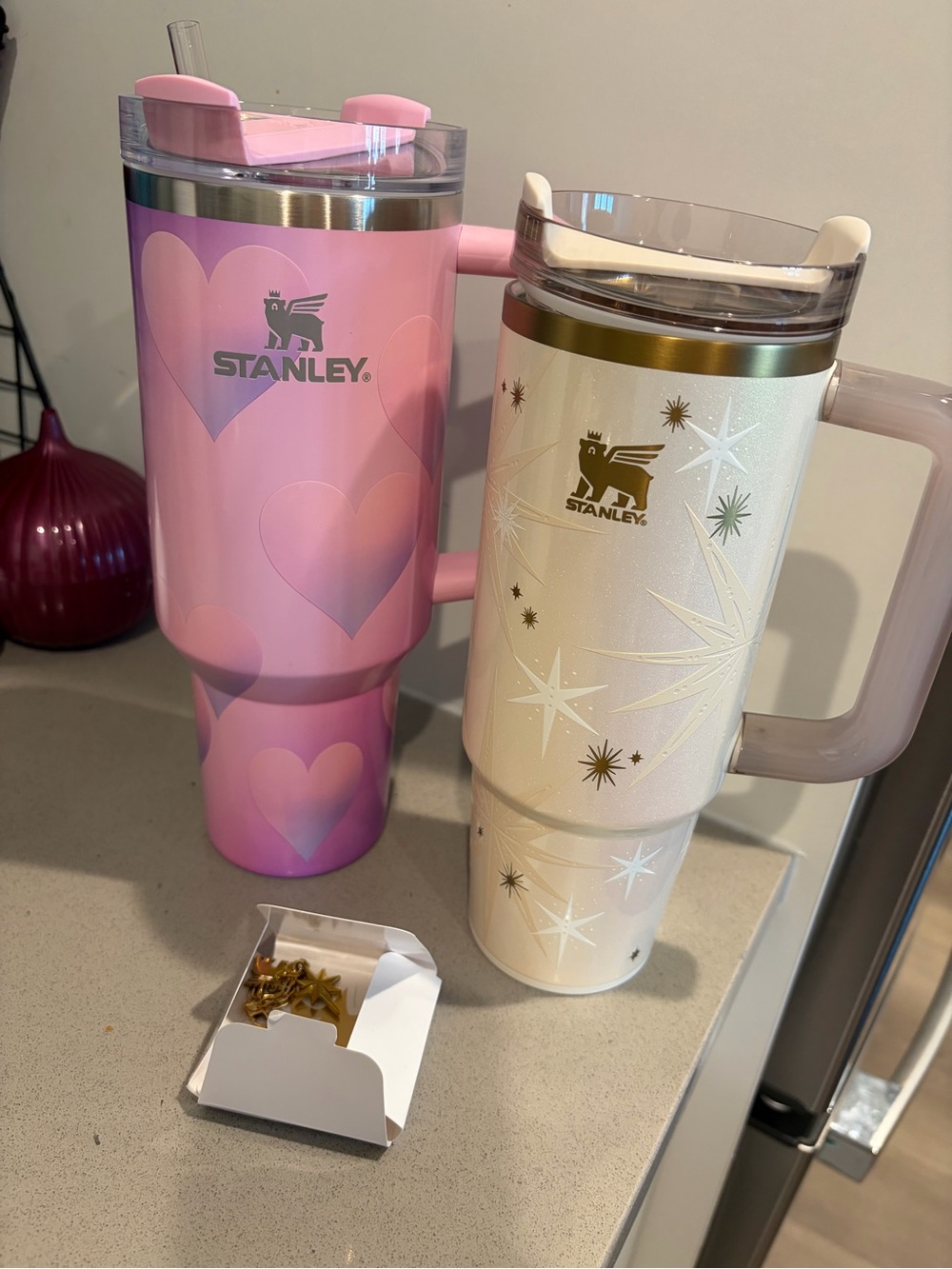 1 White Stanley 40oz Travel Tumbler - Insulated Handle Mug